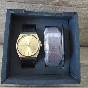 Mens Nixon Time Teller Watch